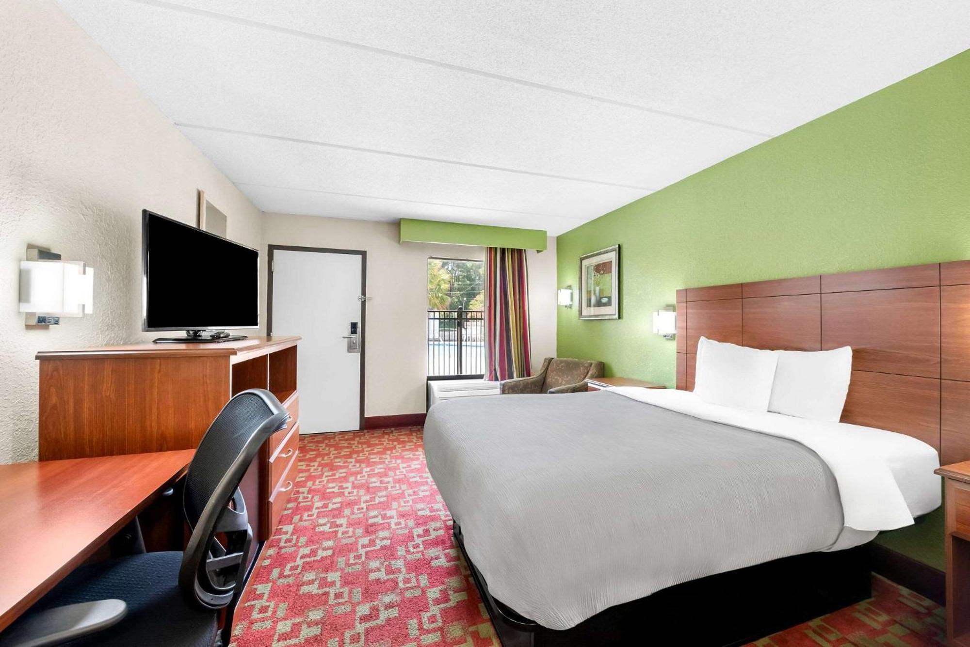 Quality Inn Selma - Smithfield Exteriér fotografie