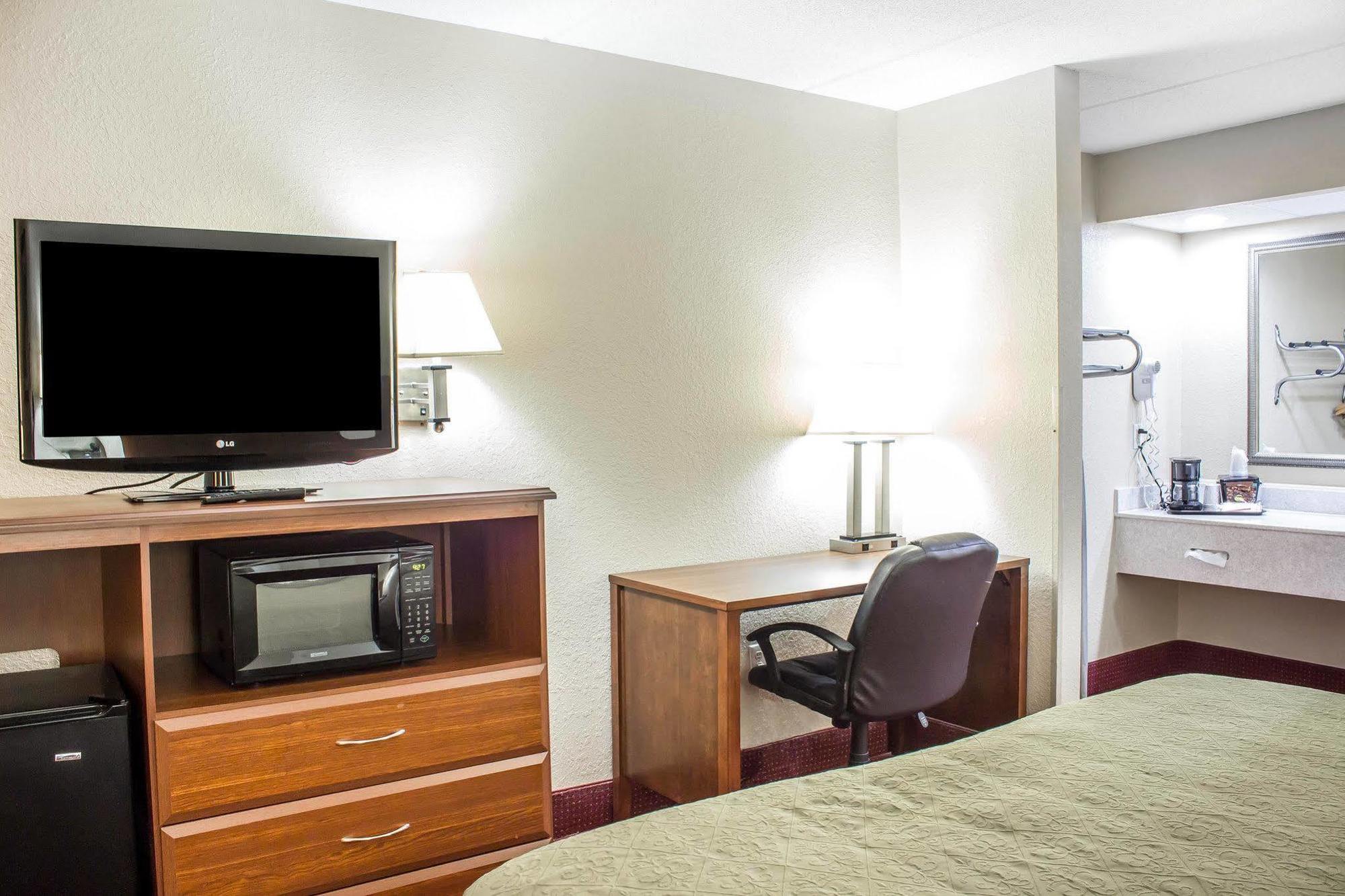 Quality Inn Selma - Smithfield Exteriér fotografie